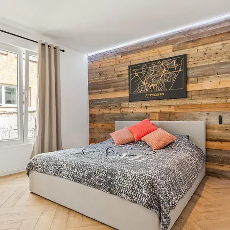 Appartamento Center In Quiet Street & Airco Anversa
