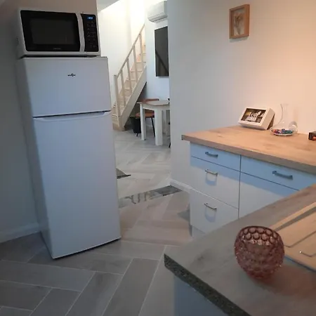 Center In Quiet Street & Airco Apartmán Antverpy